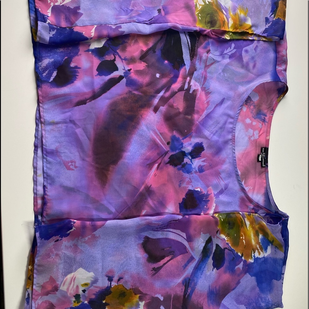 Body Language” sheer overlay top One Size - Picture 10 of 10